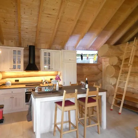 Naturstammhaus Tollensesee Groß Nemerow Esterno foto