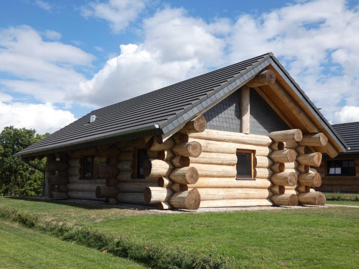 Naturstammhaus Tollensesee Chalet
