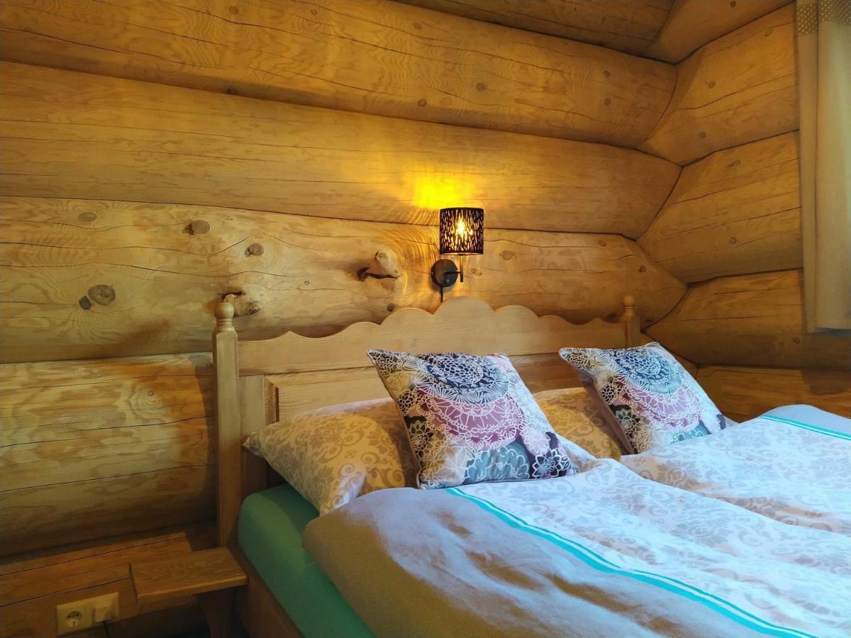 Naturstammhaus Tollensesee Chalet